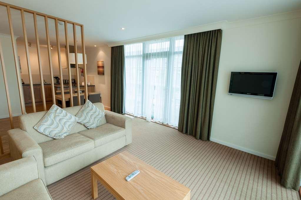 De Vere Cotswold Water Park South Cerney Ruang foto