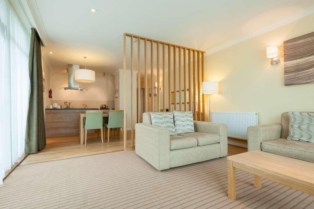 De Vere Cotswold Water Park South Cerney Ruang foto