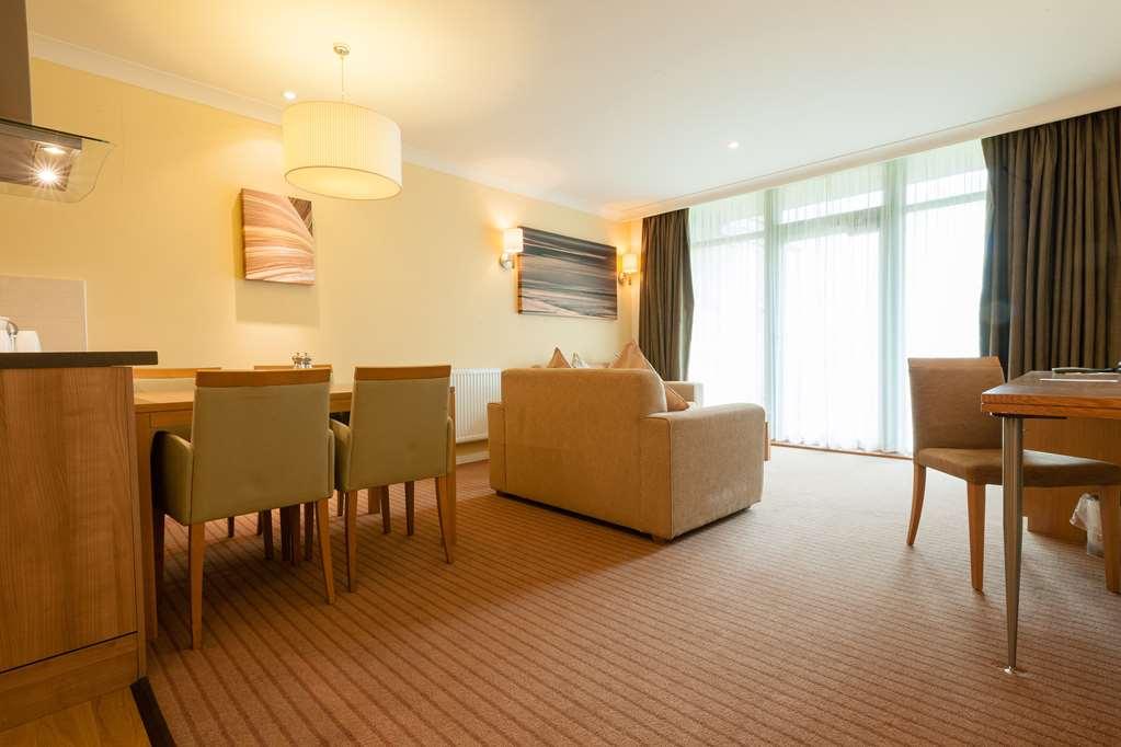 De Vere Cotswold Water Park South Cerney Ruang foto